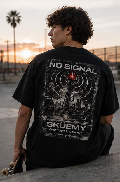 Sküemy No Signal Tee – Find Your Frequency