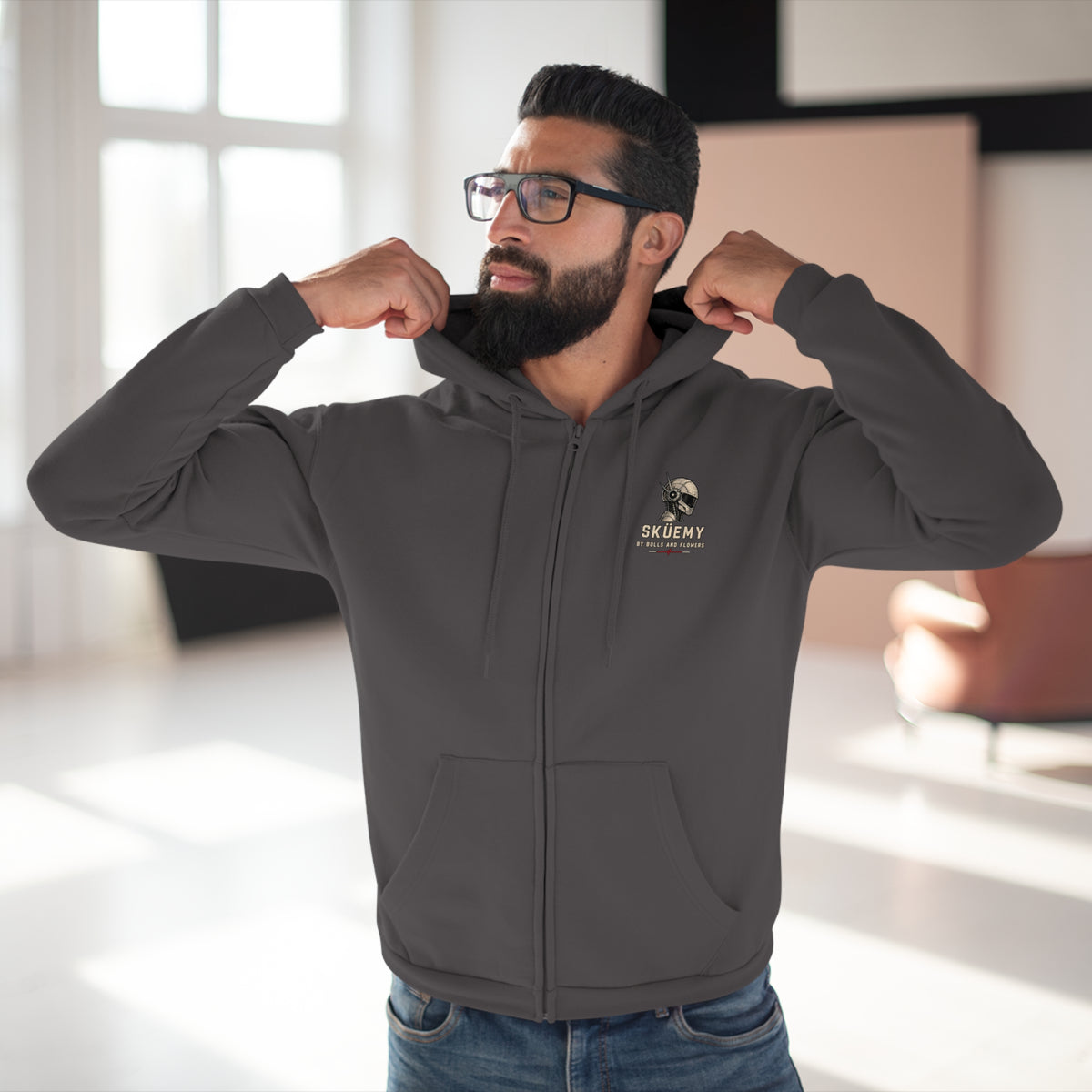 Bulls and Flowres Sküemy Skate Unit 04 Robot Graphic Zip Hoodie