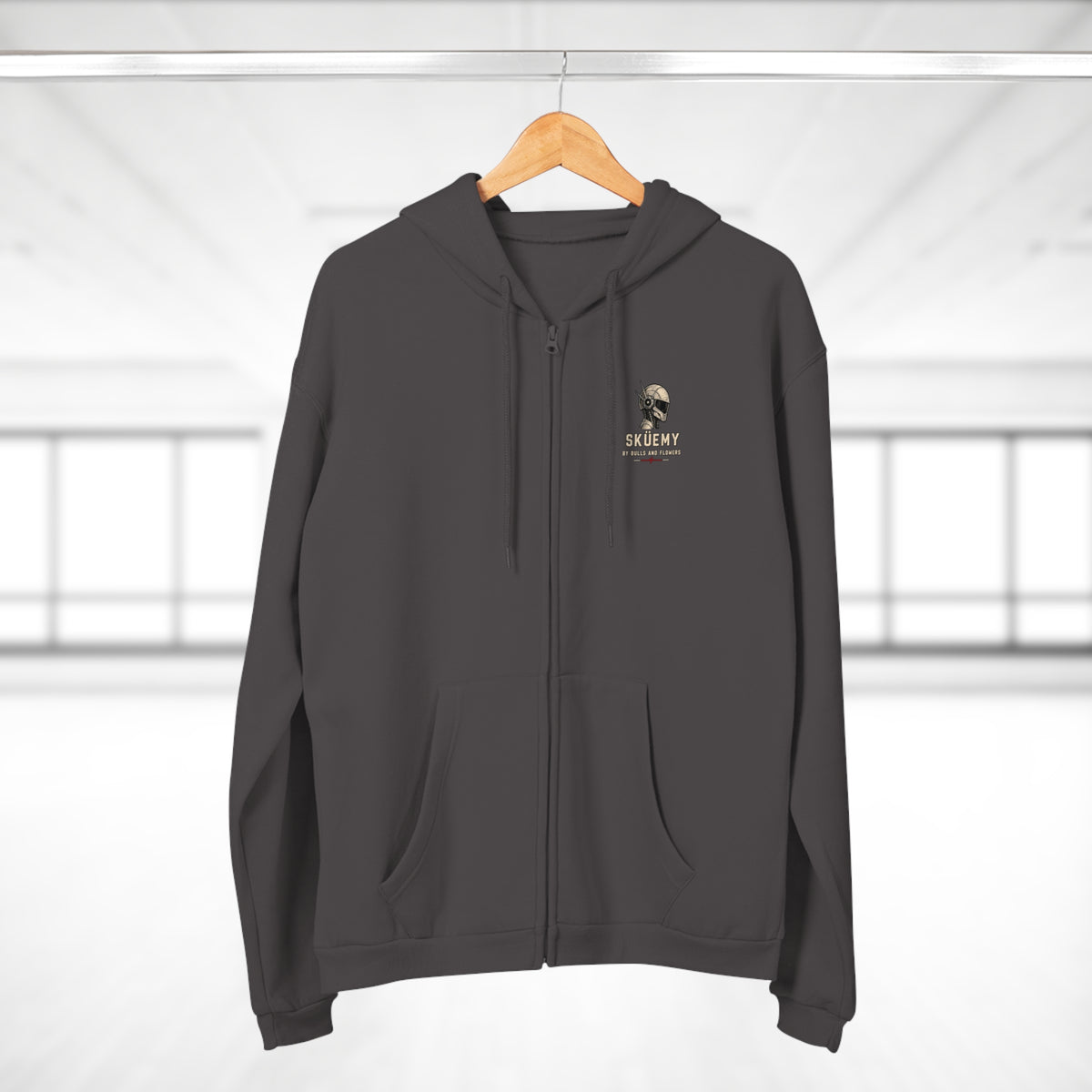 Bulls and Flowres Sküemy Skate Unit 04 Robot Graphic Zip Hoodie